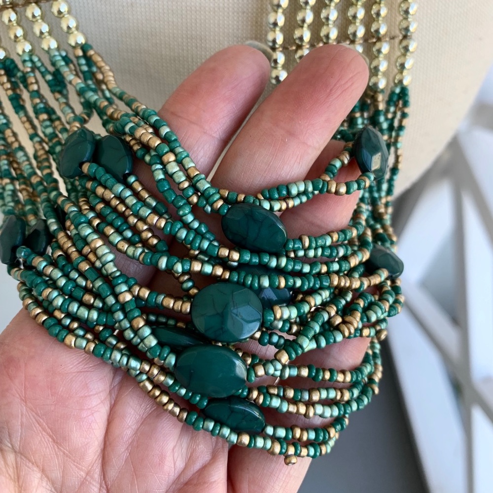 BETSEY JOHNSON Vintage Beaded Necklace - Picture 4 of 7